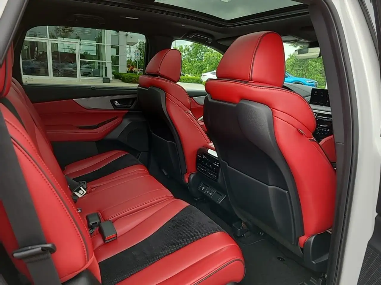 Acura MDX снимка Acura MDX