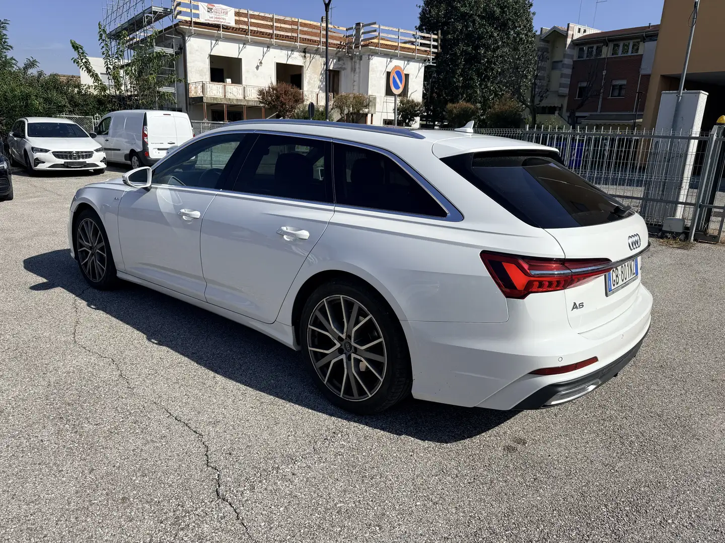 Audi A6 Avant 40 2.0 tdi mhev Business Plus s-tronic Bianco - 2