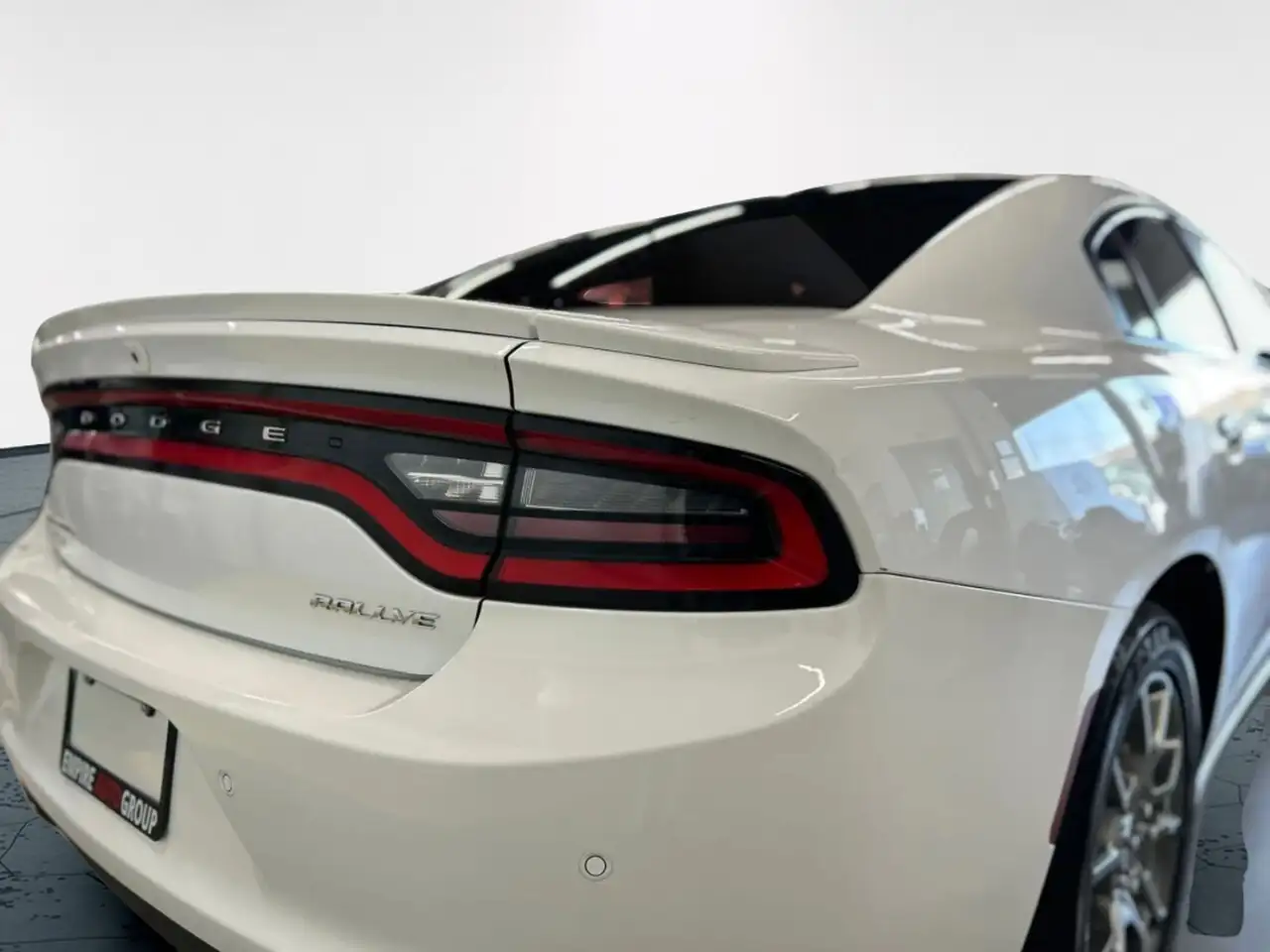 Dodge Charger снимка Dodge Charger