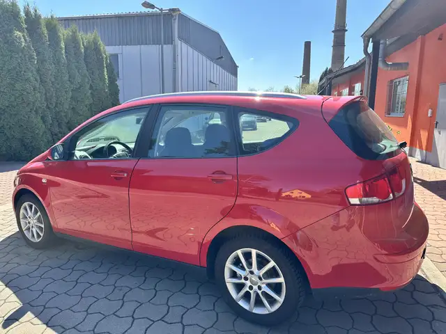 Seat Altea XL view 6
