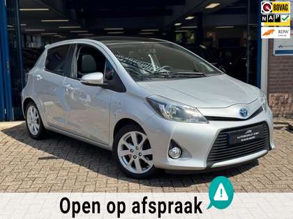 Toyota Yaris 1.5 Full Hybrid Dynamic 2013 AUT NAVI CAMERA!