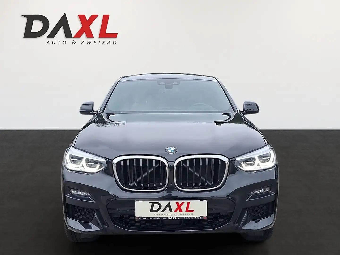 BMW X4 xDrive 20d Aut. Schwarz - 2