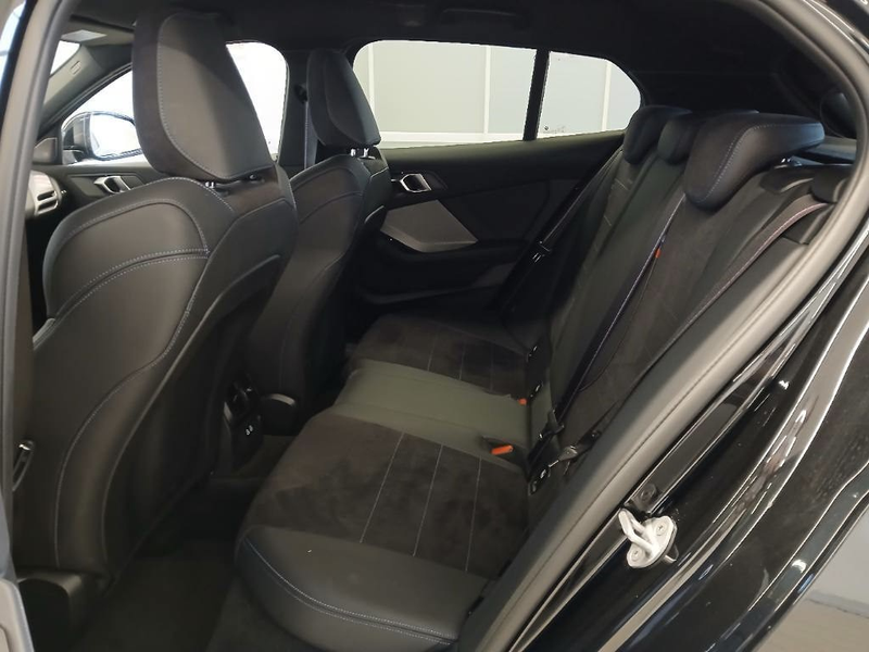 BMW 120 i M Sport PRO MASSAGE/AHK/HEADUP/360°/H&K/ACC — photo 11