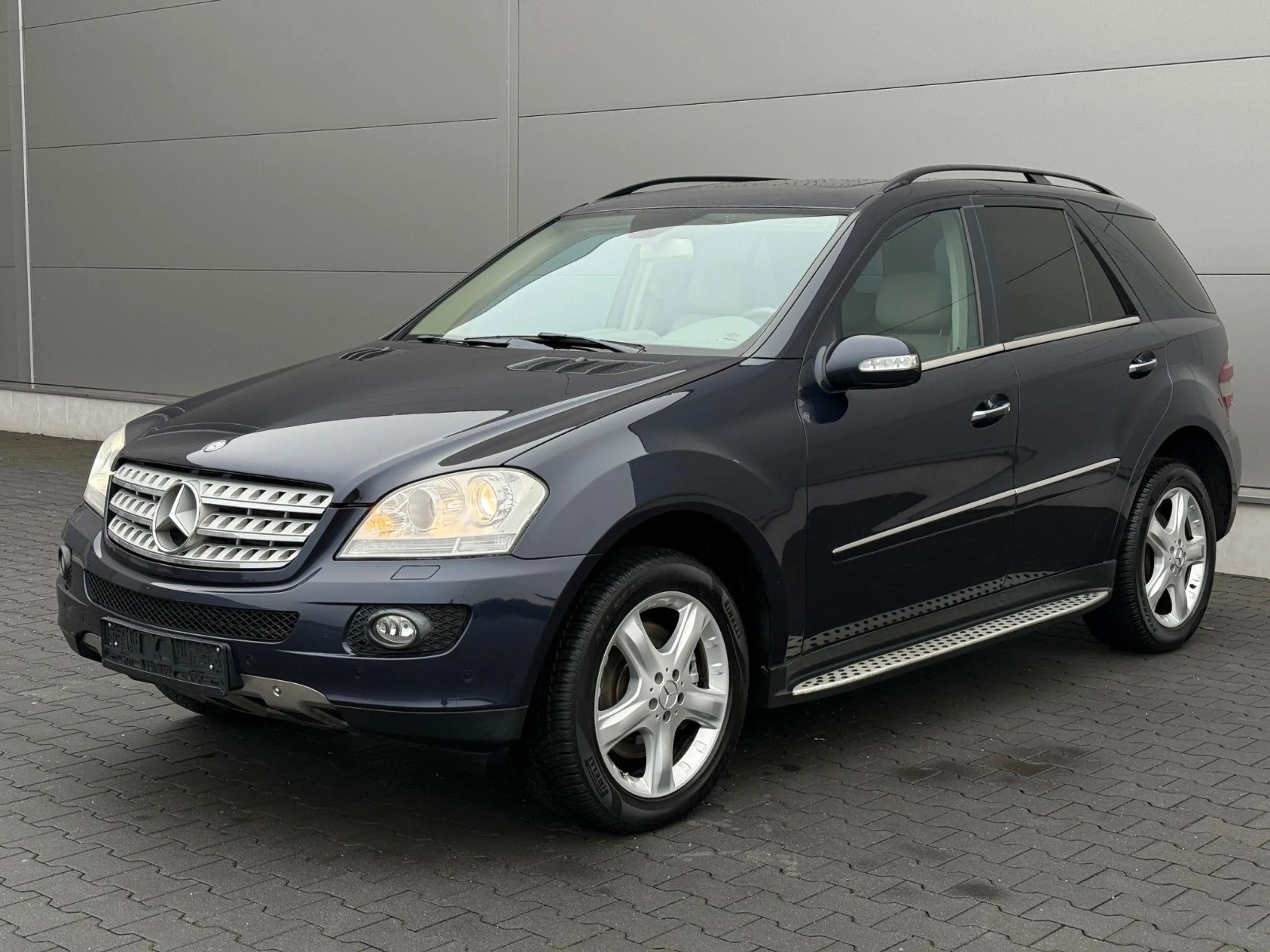 Mercedes-Benz ML 420 CDI — photo 2