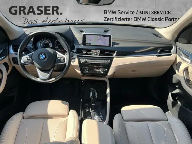 BMW X1 view 5