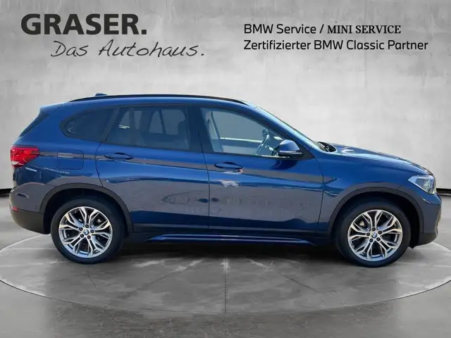 BMW X1 view 8