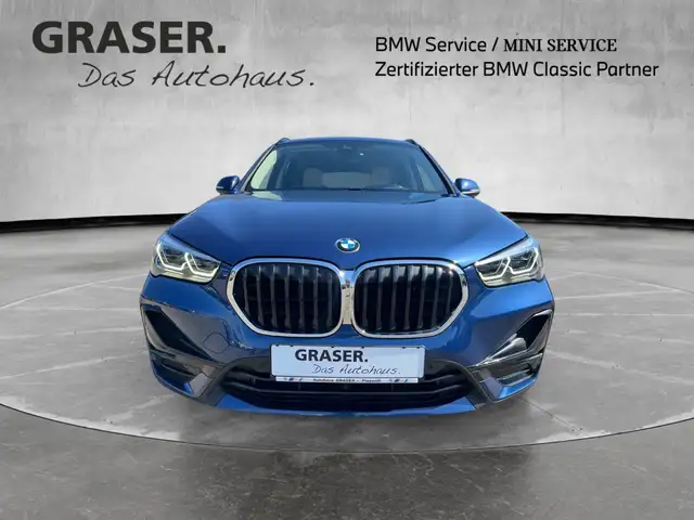 BMW X1 view 10