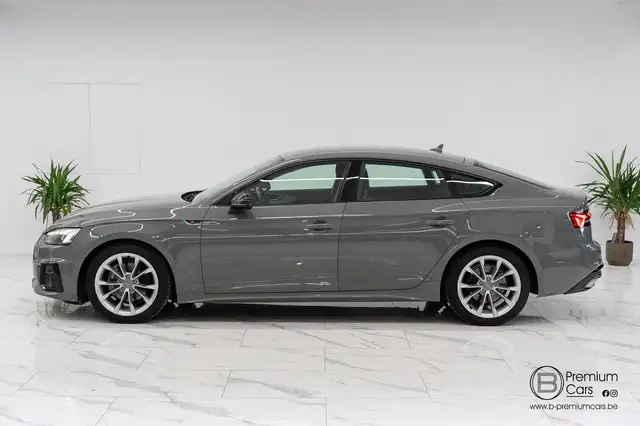 Audi A5 view 8