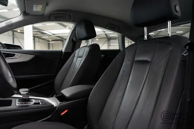Audi A5 view 10