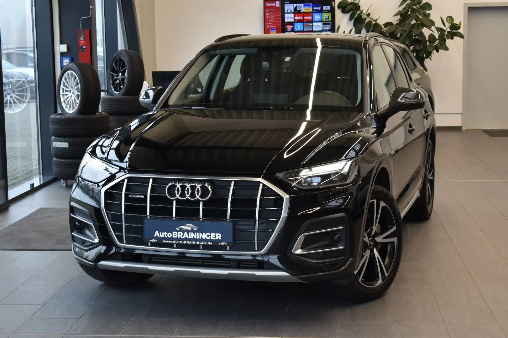 Audi Q5 40TFSI quattro S-tronic advanced LED~ViCo~20" Schwarz - 1
