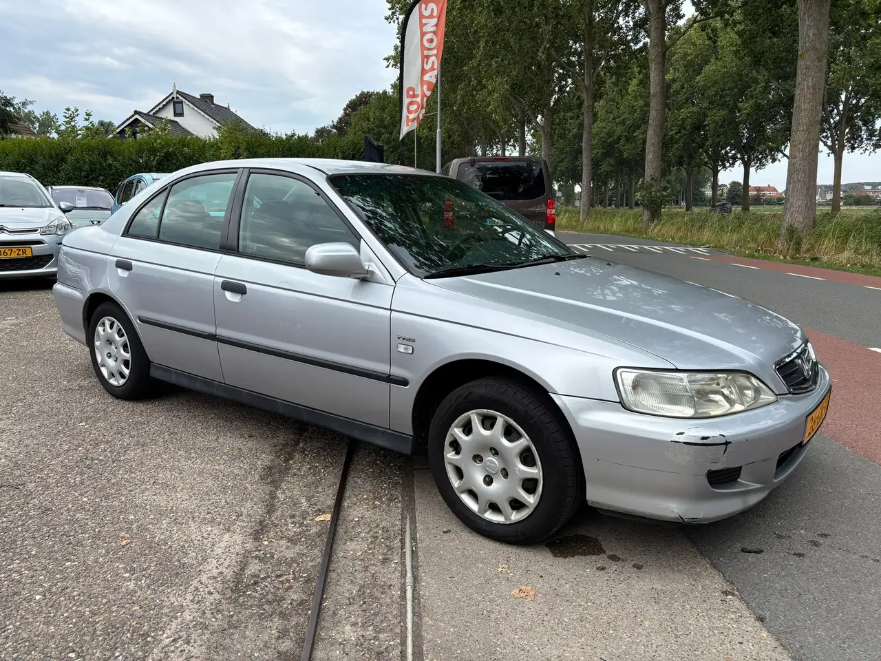 Honda Accord 1.8i LS, foto 3