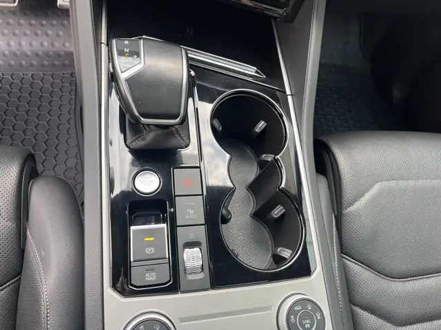 Volkswagen Touareg 3.0 V6 TDI R-Line 4Motion Ansicht 16