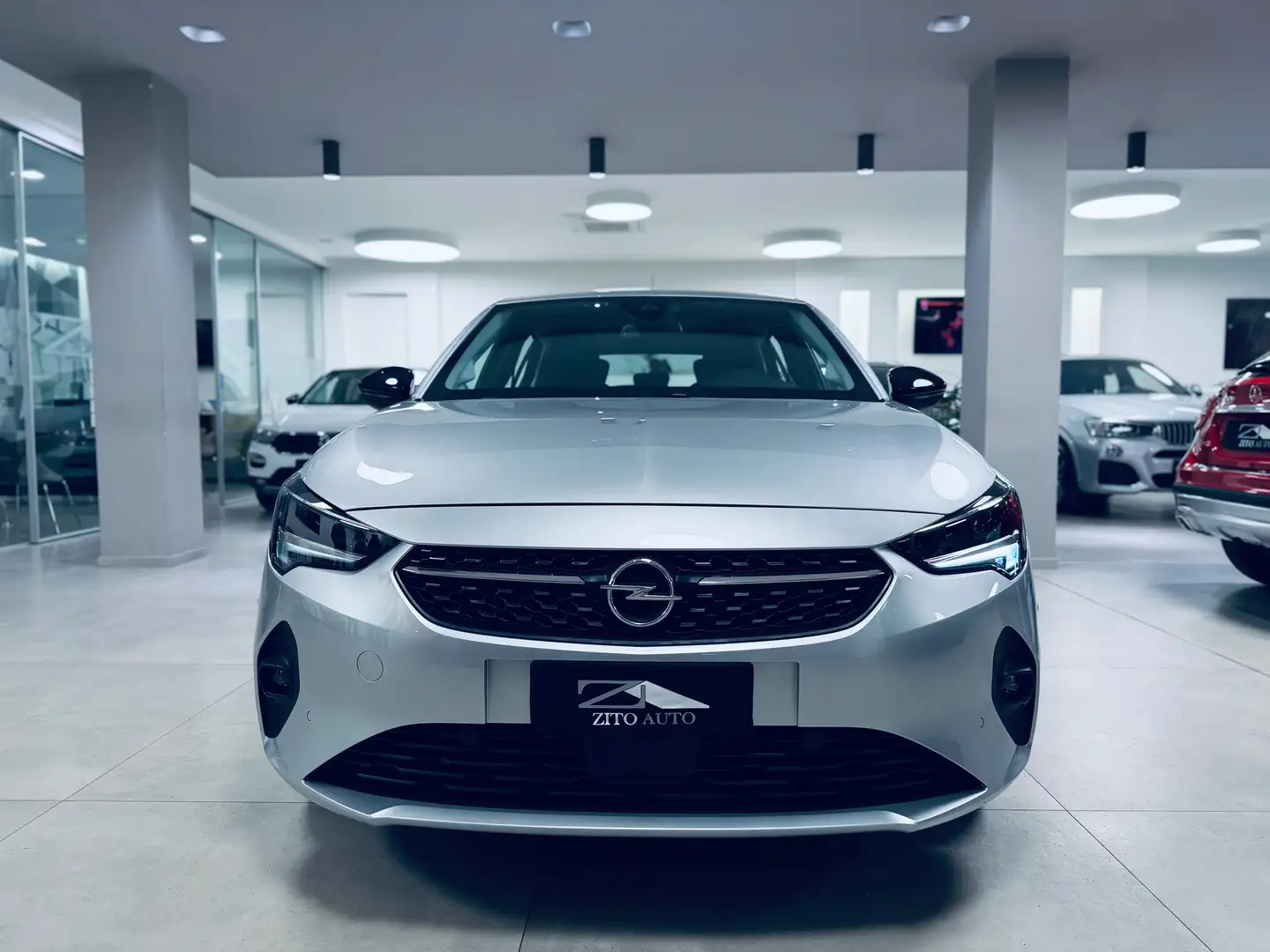 Opel Corsa 1.2 Elegance Zilver - 2