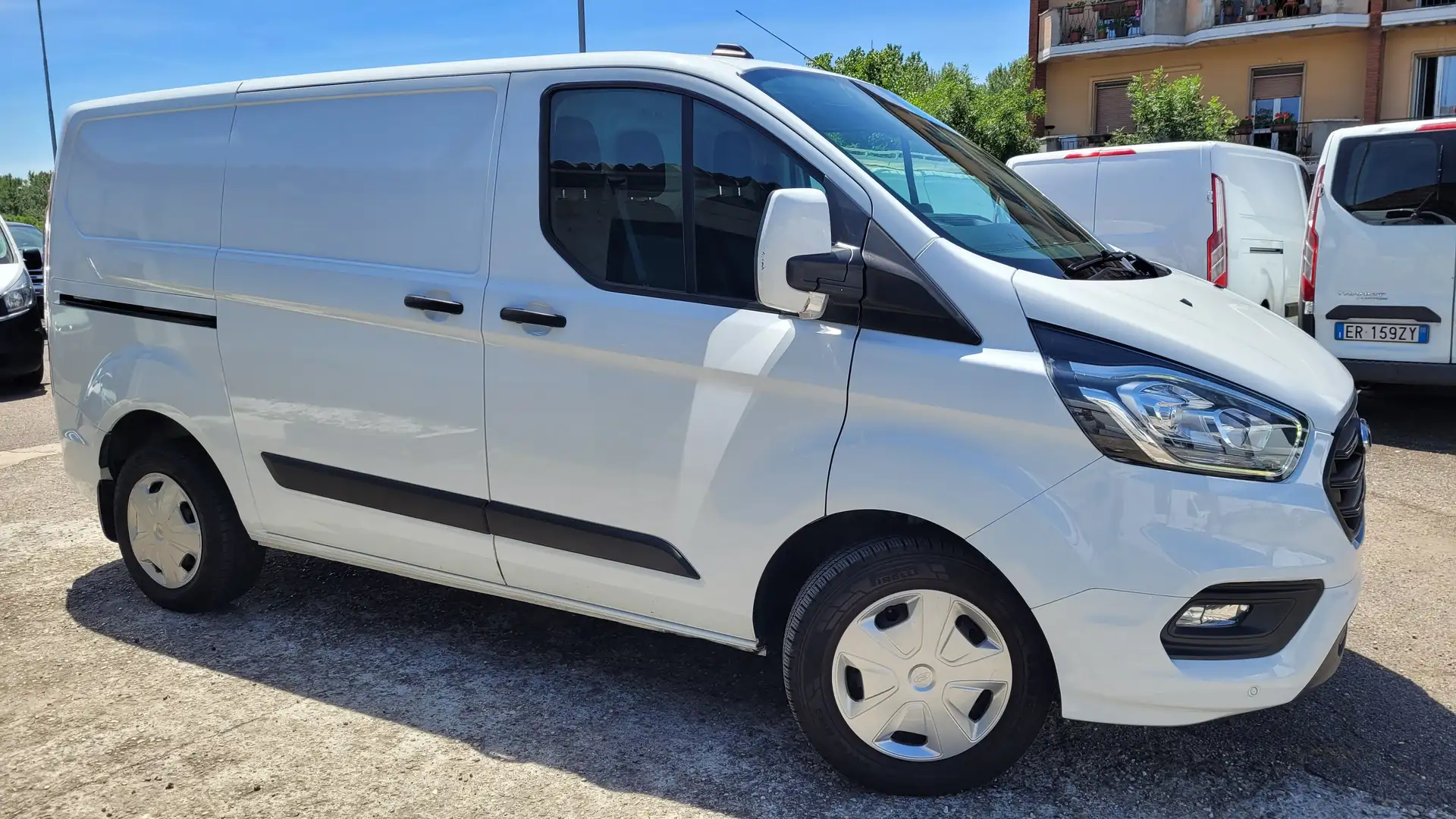Ford Transit Custom 320 2.0 EcoBlue 130 PC Furgone Trend L1H1 E6dtemp Weiß - 1