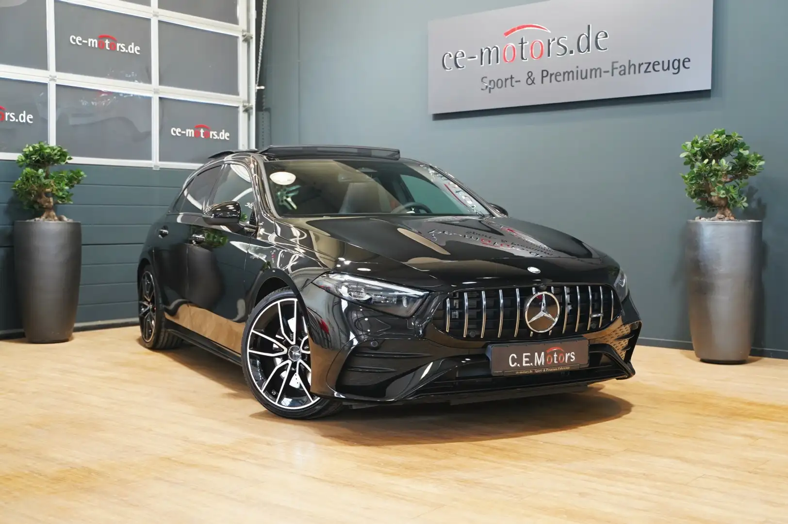 Mercedes-Benz A 35 AMG AMG A 35 4M. Pano*Multibeam-LED*Burmester*Memory Fekete - 1