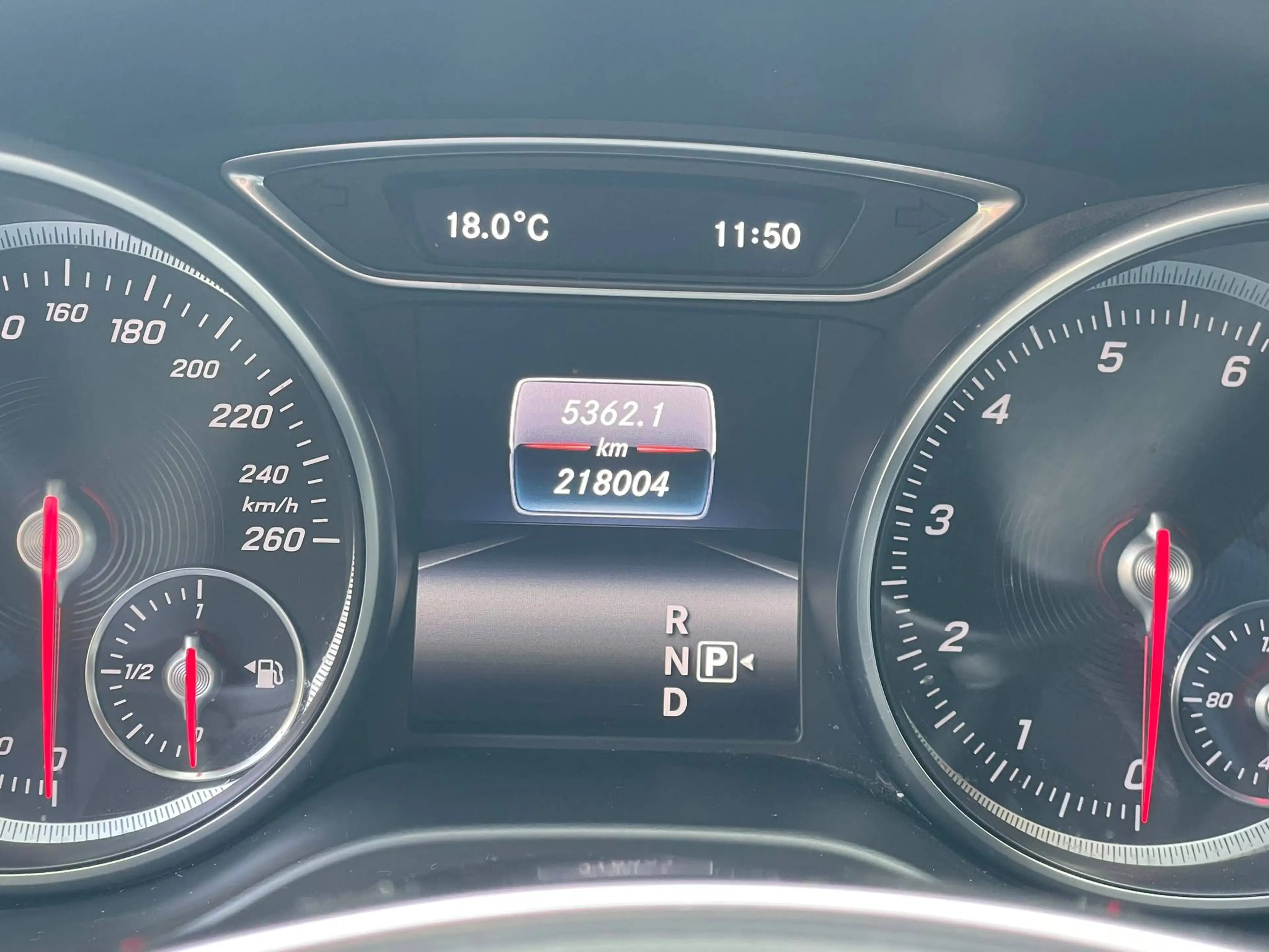 Mercedes-Benz CLA 180 AMG LINE MOTOR DEFECT NAVI PDC — photo 10