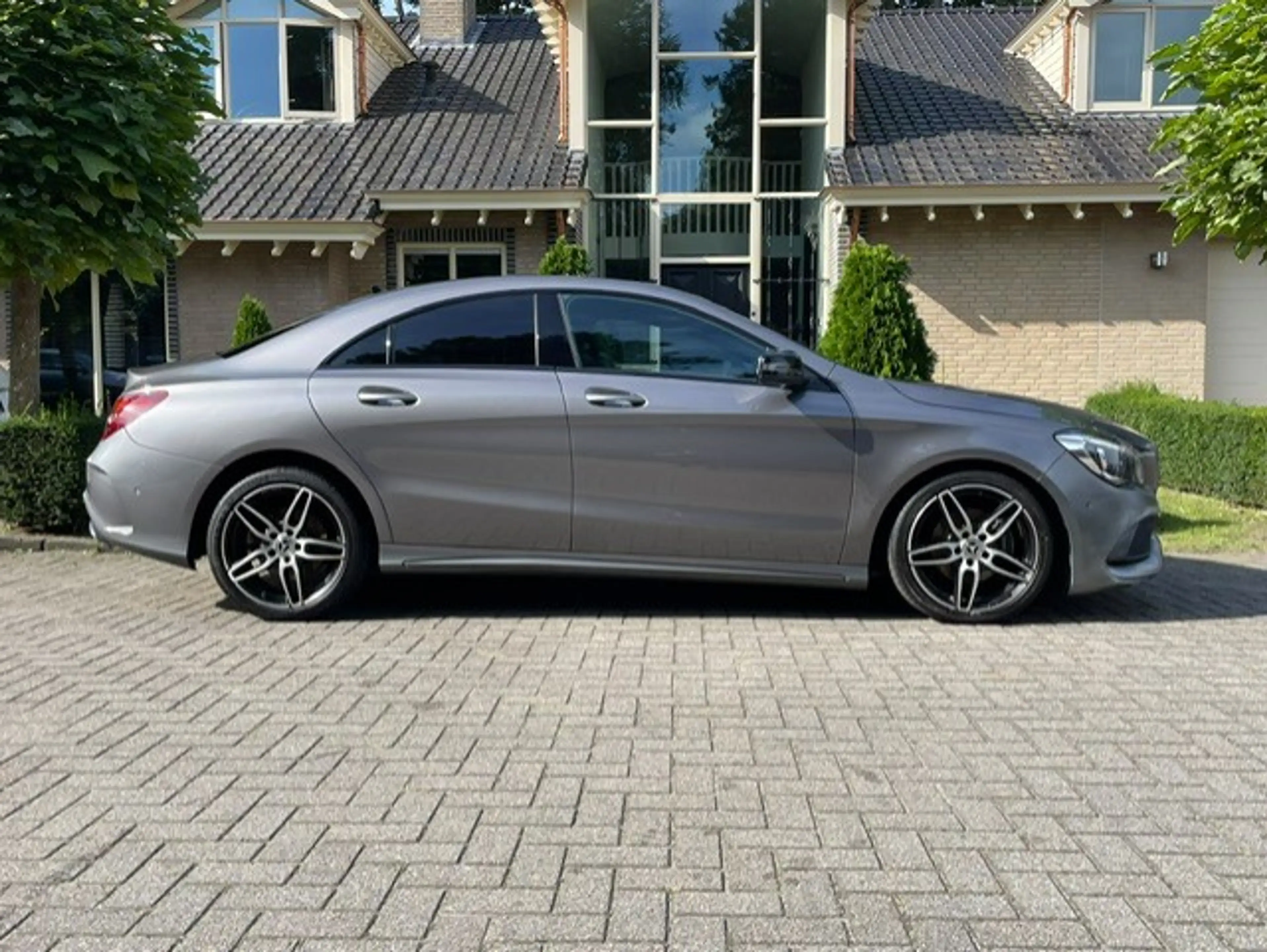 Mercedes-Benz CLA 180 AMG LINE MOTOR DEFECT NAVI PDC — photo 5