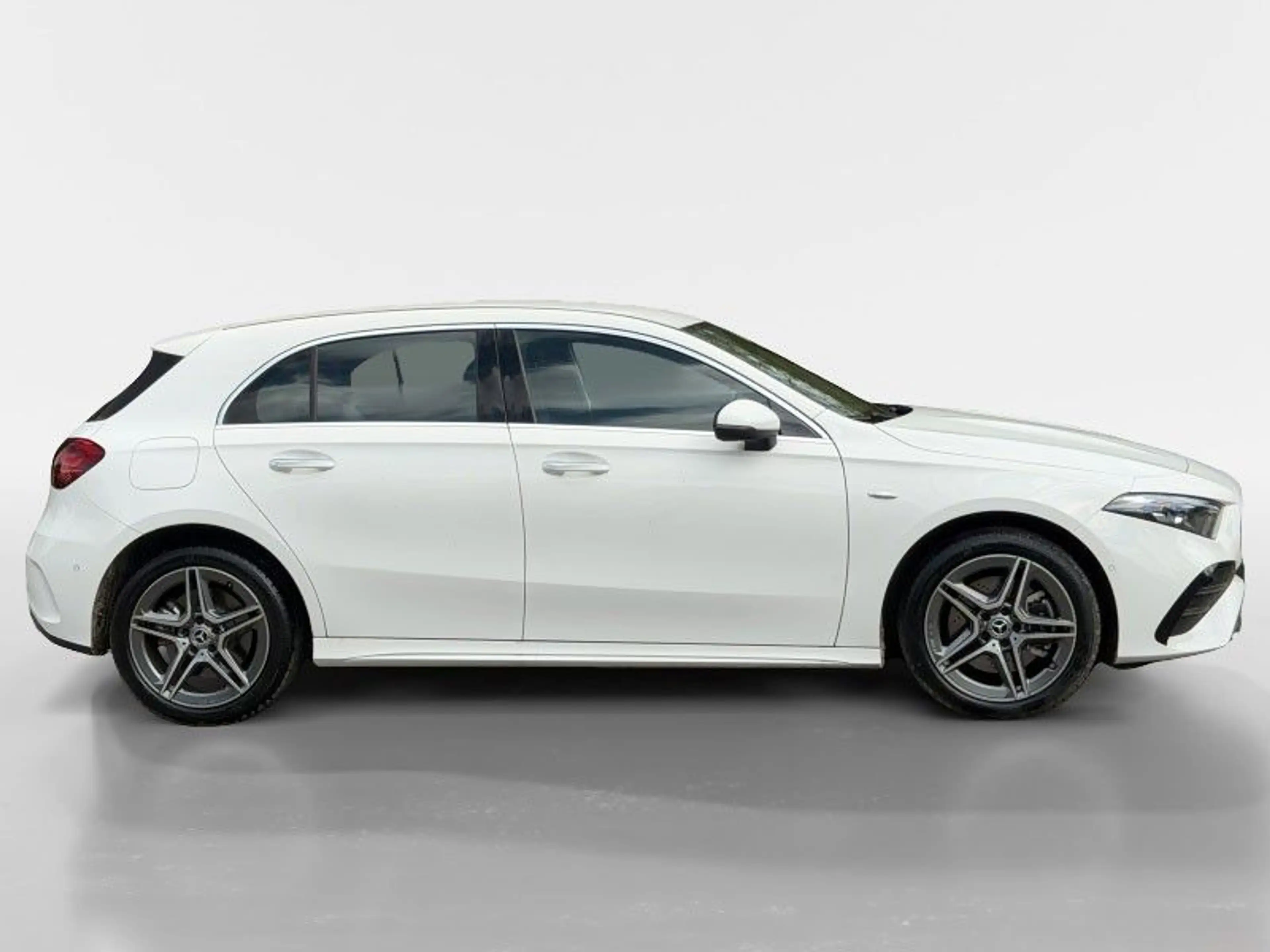 Mercedes-Benz A 250 A A 250 e — photo 7