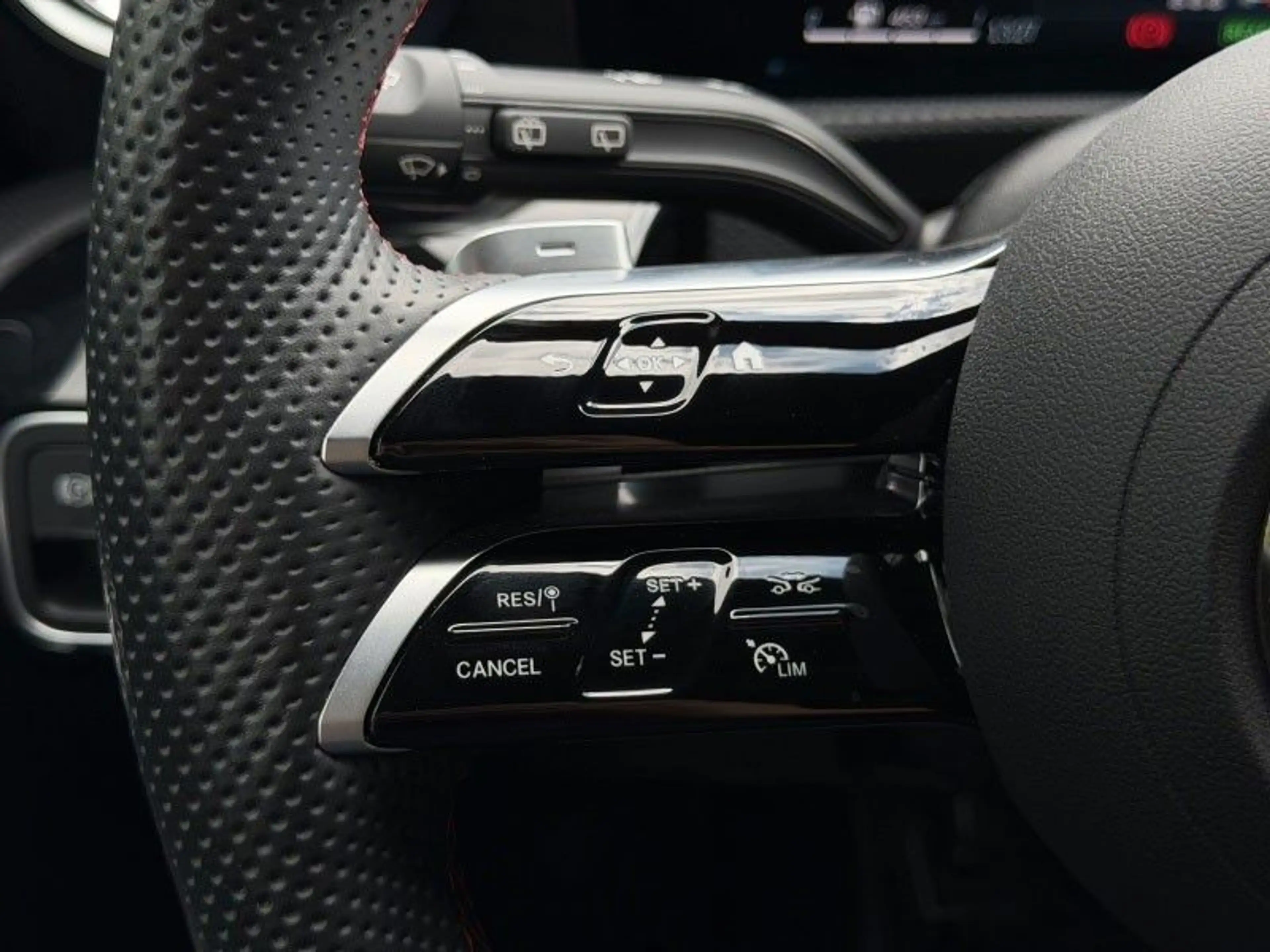 Mercedes-Benz A 250 A A 250 e — photo 14