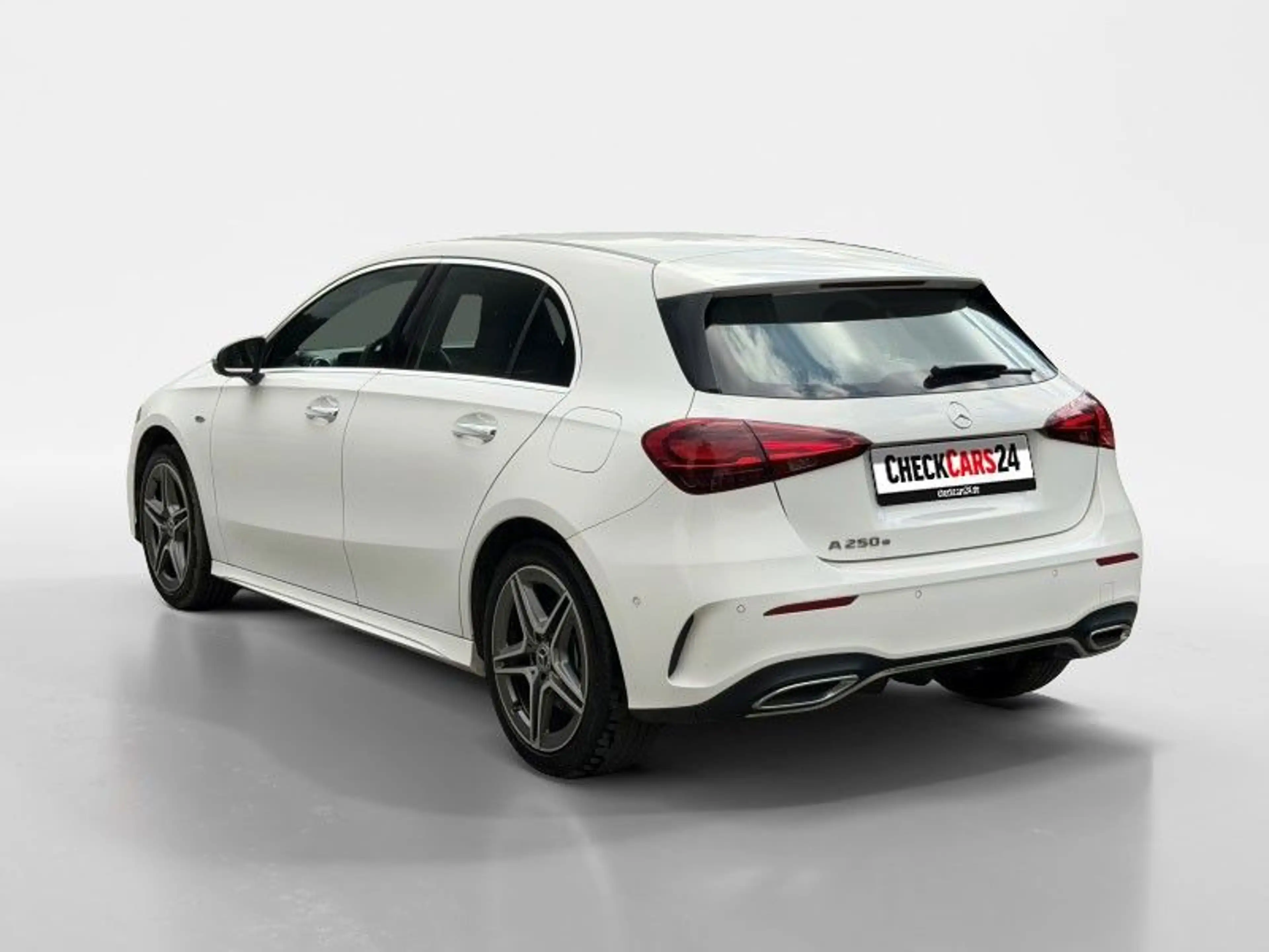 Mercedes-Benz A 250 A A 250 e — photo 10