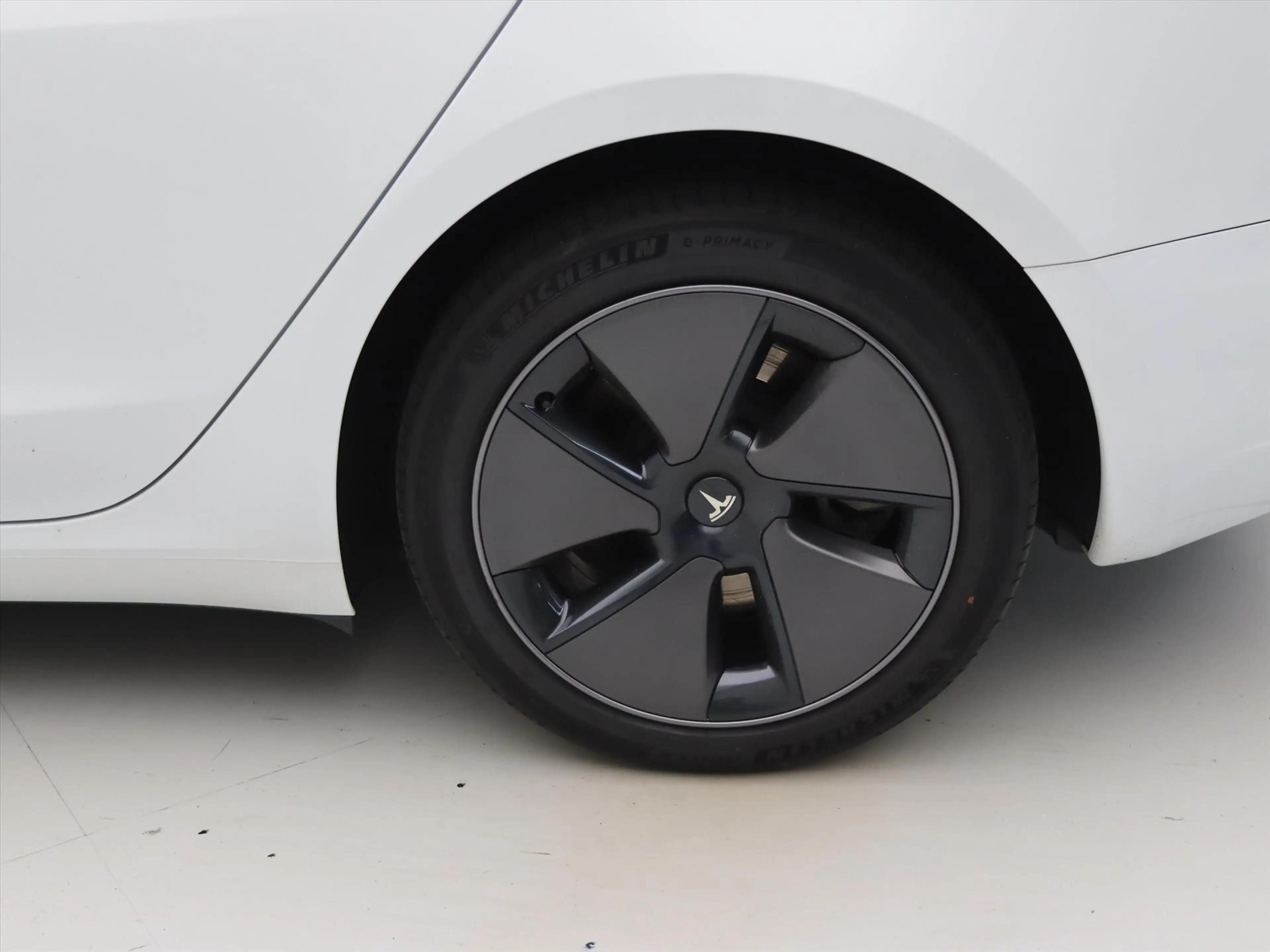 Tesla Model 3 Standard RWD Plus UPGRADE 94,1% SoH [ LFP-ACCU+WAR — photo 12