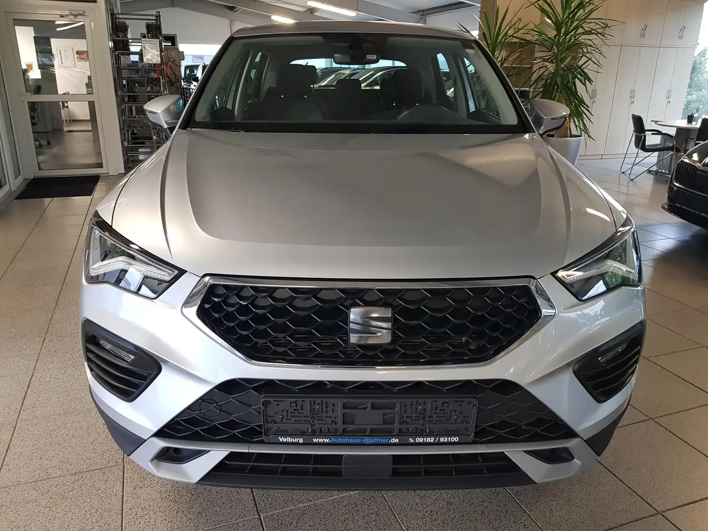 SEAT Ateca TSI STYLE Navi AHK Sitz+Lenkradheiz LED Silber - 2
