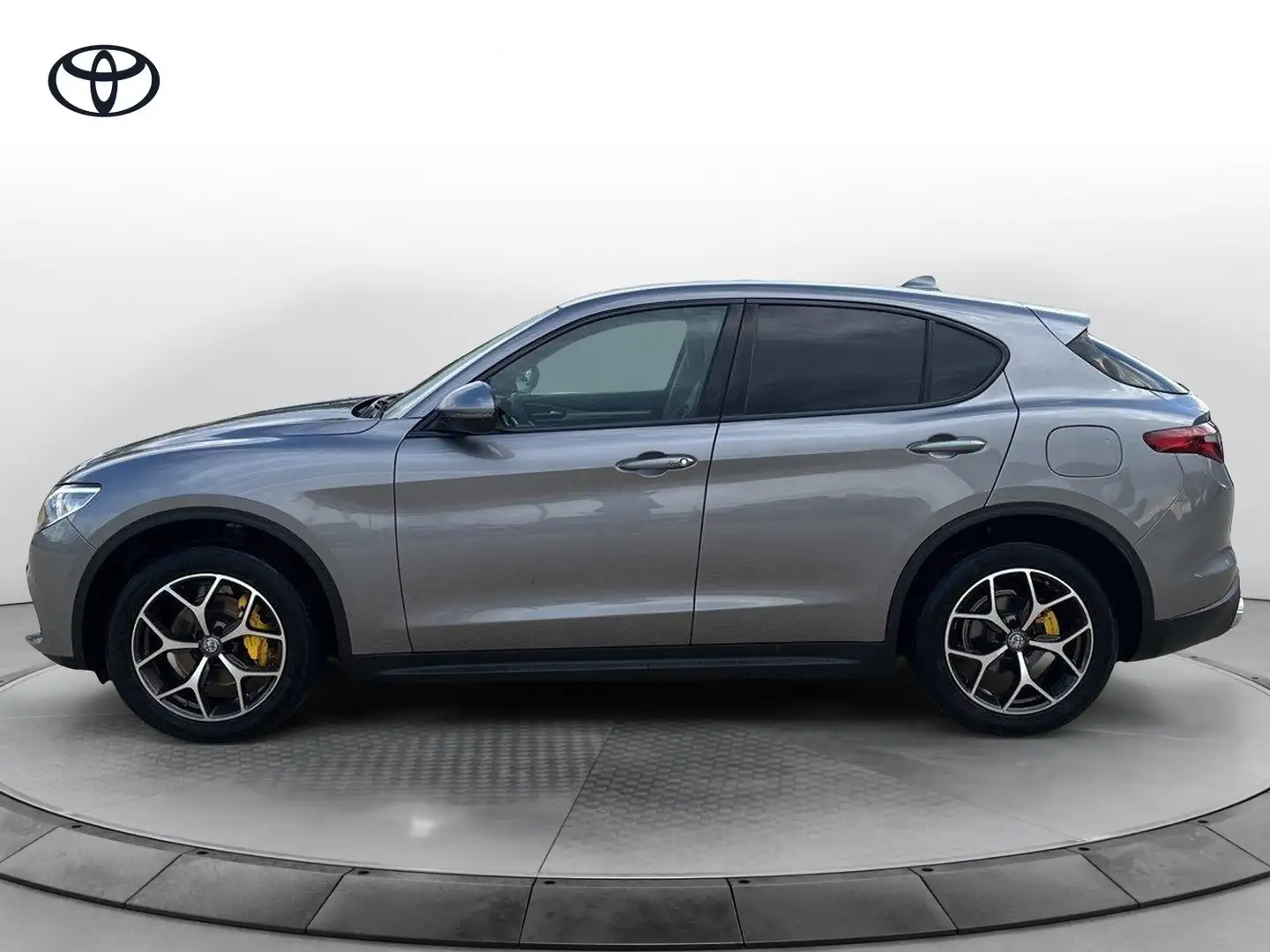 Alfa Romeo Stelvio 2.2 Turbodiesel 210 CV AT8 Q4 Executive Gris - 2