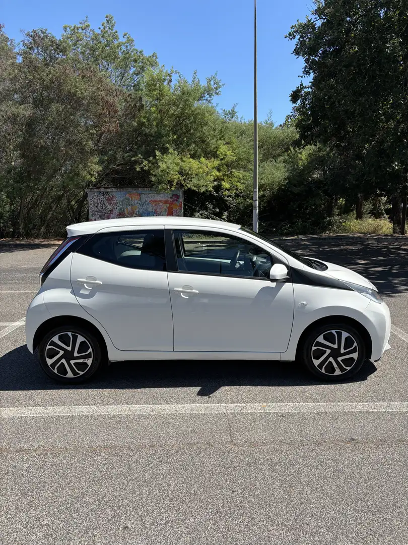 Toyota Aygo 5p 1.0 x-wave m-mt - 2