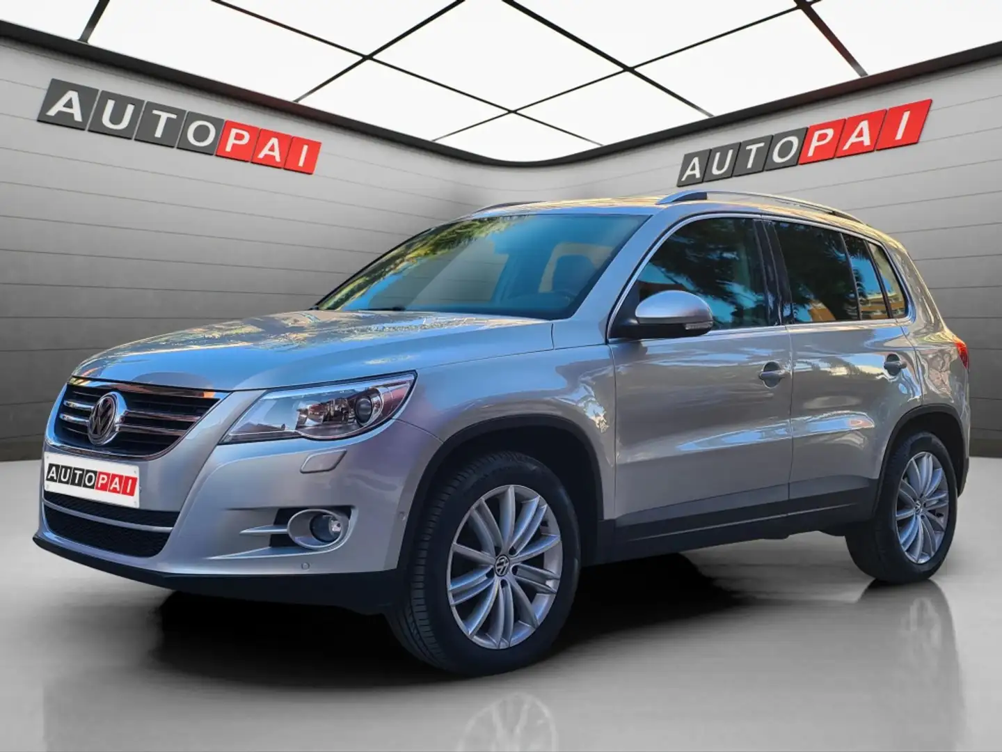 Volkswagen Tiguan 2.0TDI +Motion DSG - 1
