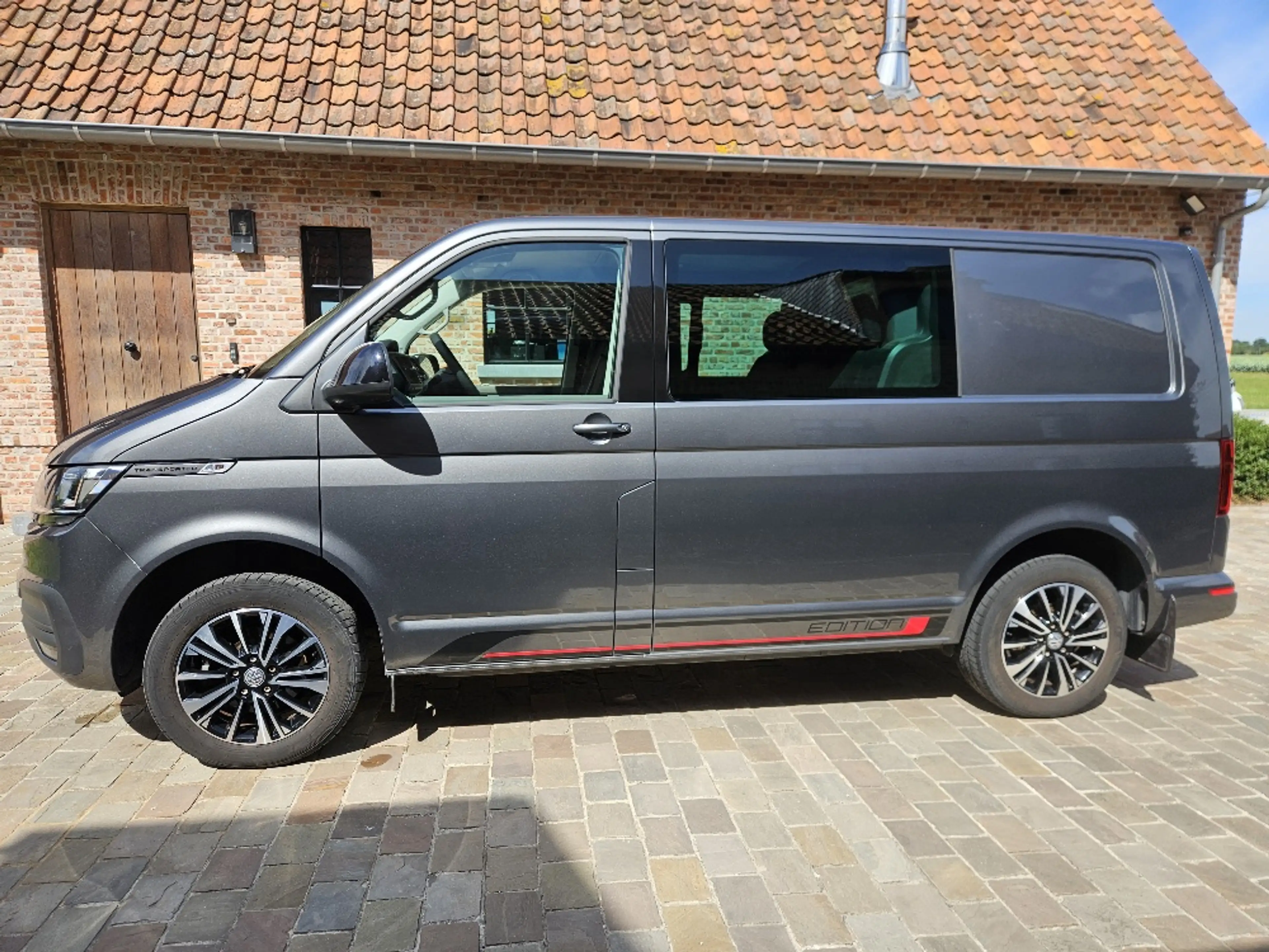 Volkswagen T6.1 Transporter 2.0 TDI DSG DUBBELE CABINE EDITION ONE — photo 4