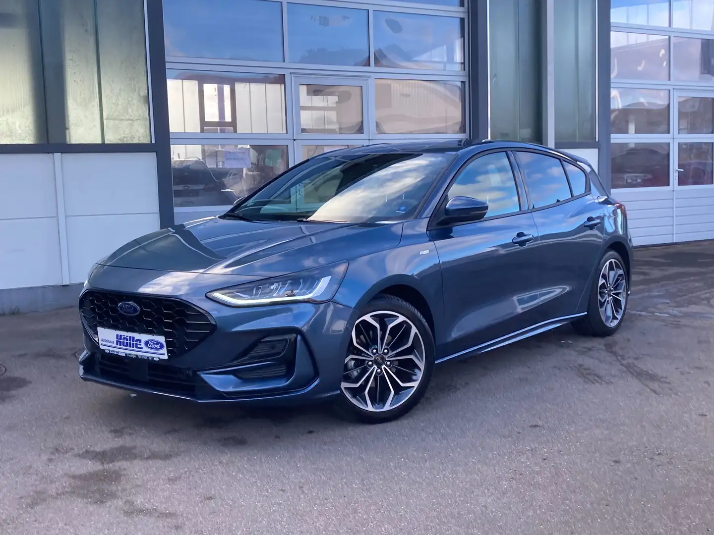 Ford Focus ST-Line X B&O Kamera Winterpaket LED-Scheinwerfer Blauw - 1