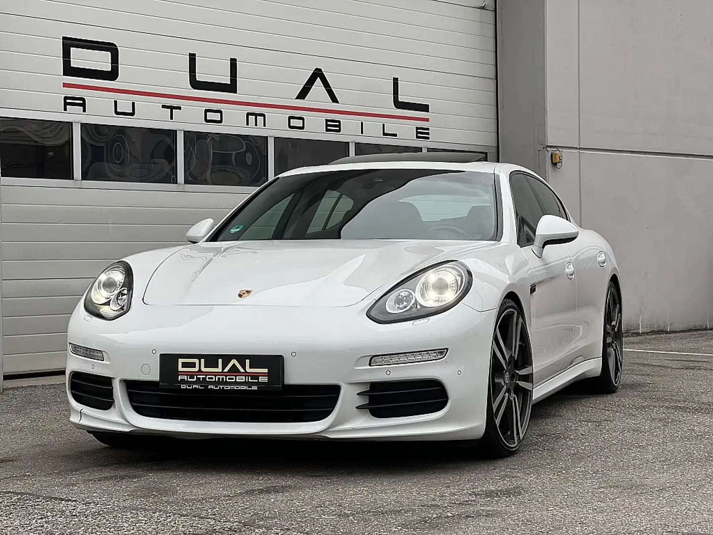 Porsche Panamera DSG/FACELIFT/SHD/RFK/NAVI/MEMORY/BOSE Weiß - 1