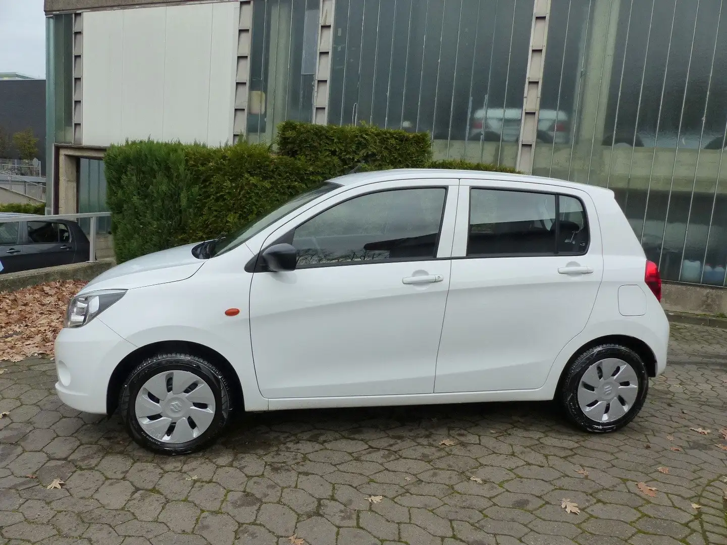 Suzuki Celerio 1,0 Automatik/Klima/Bluetooth/2.Hd Weiß - 2