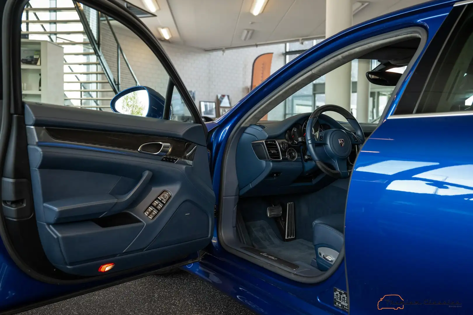 Porsche Panamera 4.8 Turbo | 44.000KM | Porsche Exclusive | Sport C Blauw - 2