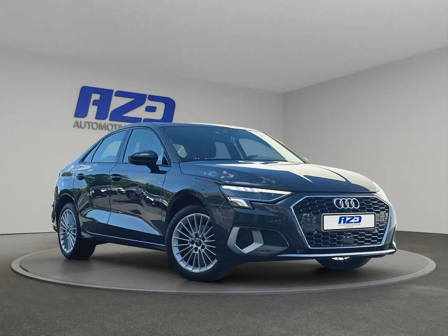 Audi A3 35 TDI S-TRONIC V-COCK AHK SOUND ANSCHLUSSGAR Grau - 2