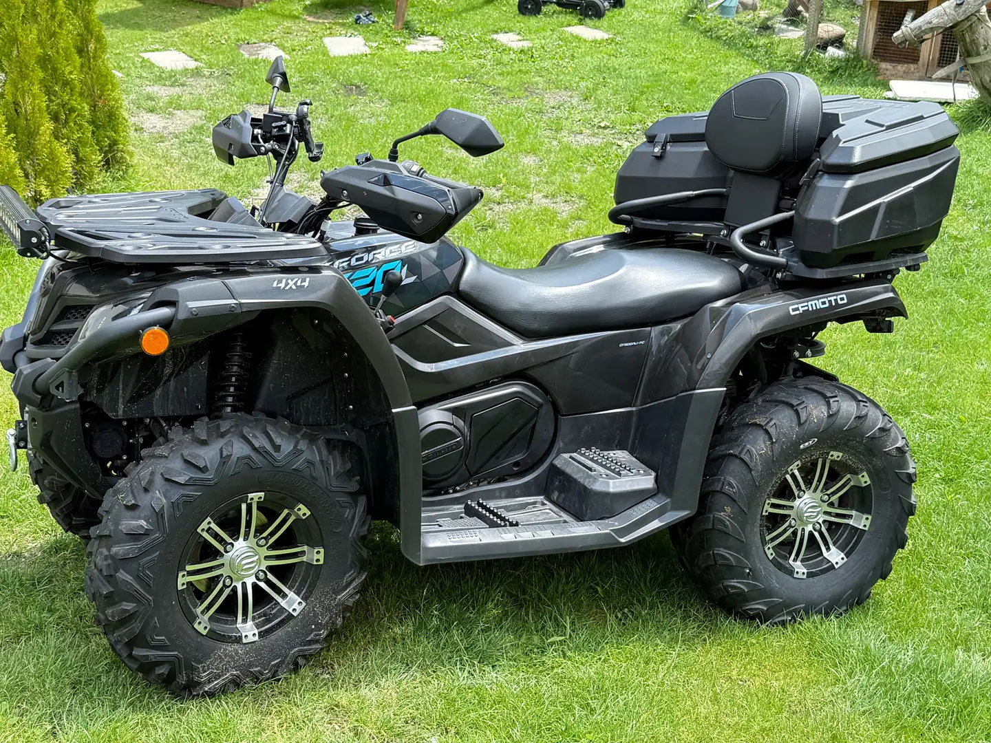 CFMOTO CForce 520 520l Noir - 1