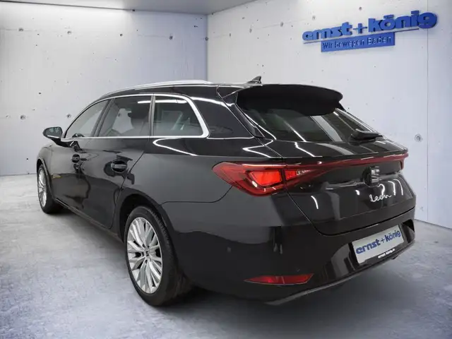 Seat Leon view 4