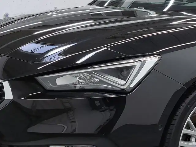 Seat Leon view 5