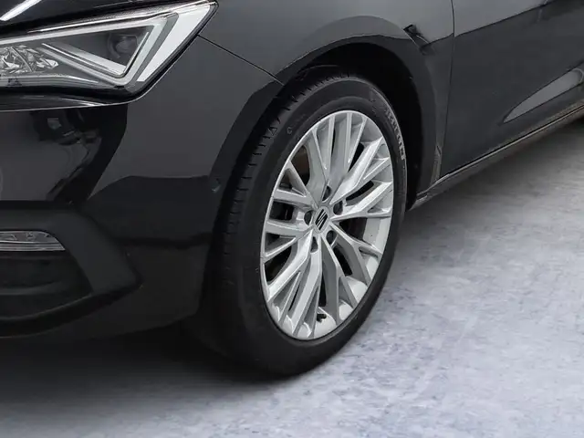 Seat Leon view 6
