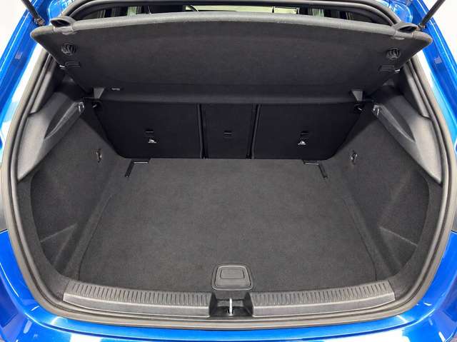 Mercedes-Benz A 180 — photo 16