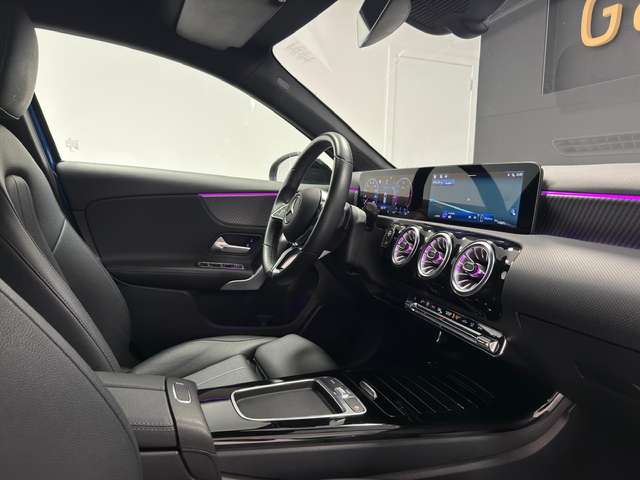 Mercedes-Benz A 180 — photo 13