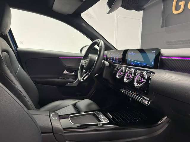 Mercedes-Benz A 180 — photo 13