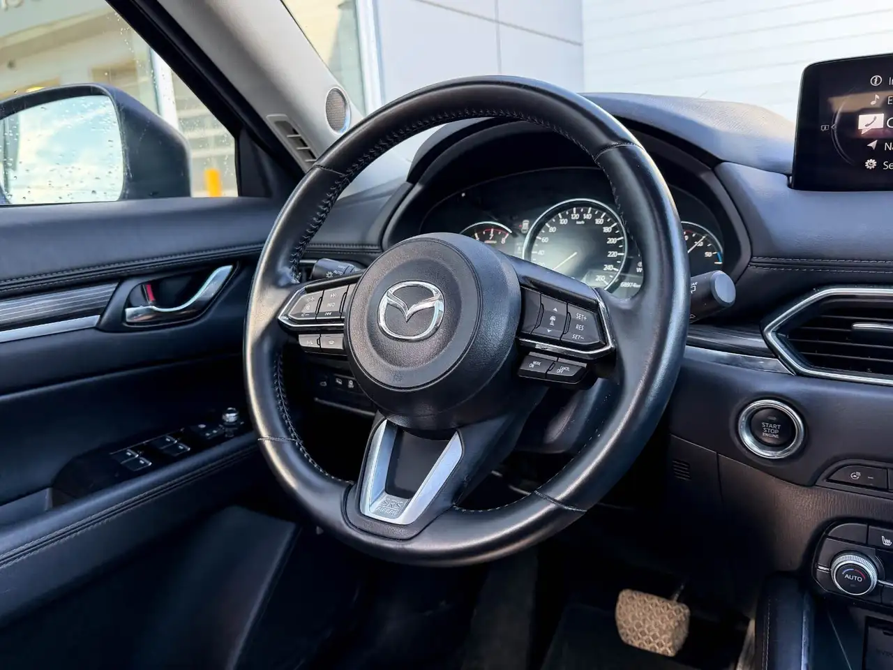 Mazda CX-5 снимка Mazda CX-5