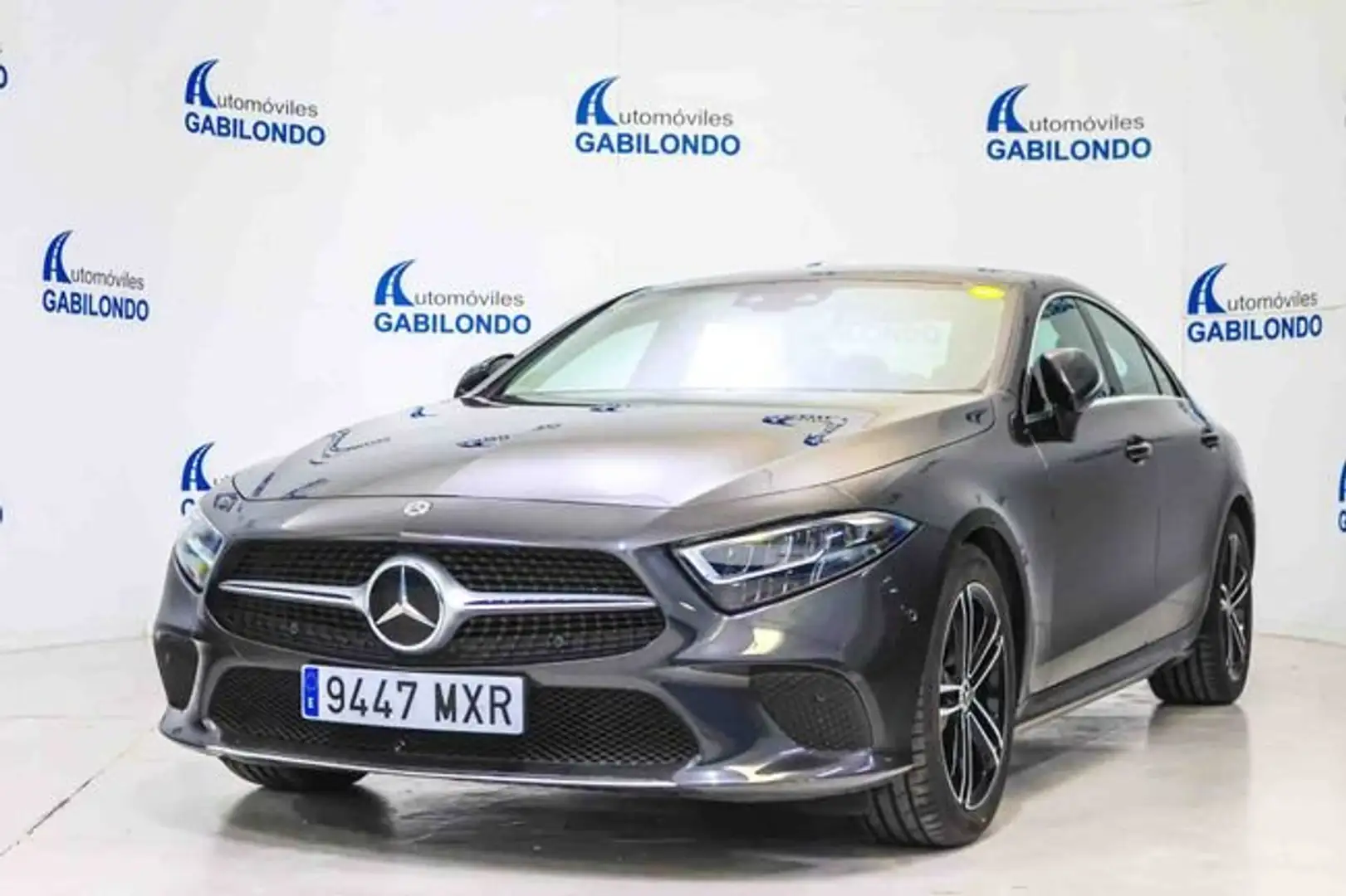 Mercedes-Benz CLS 300 300d Aut. Gris - 1