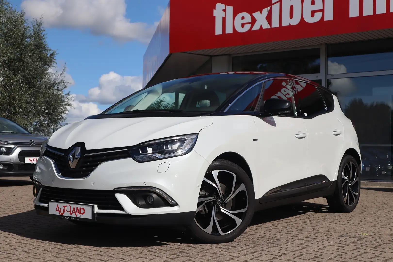 Renault Scenic 1.3 TCE BOSE Edition LED Navi ACC DAB Weiß - 2