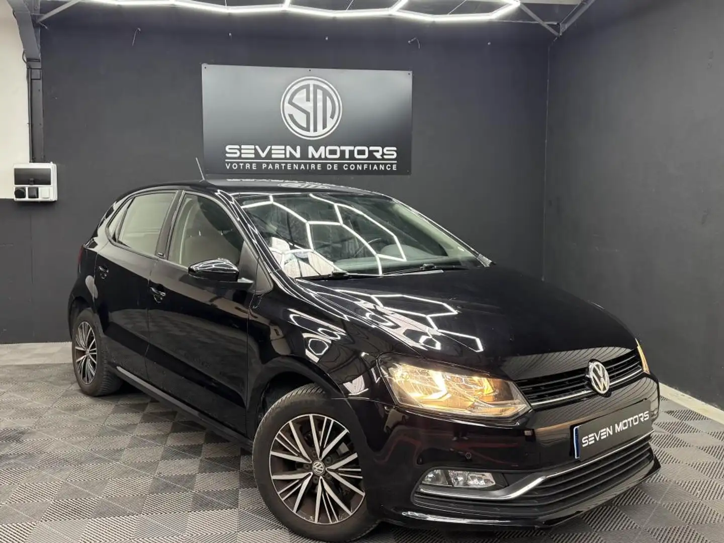 Volkswagen Polo Polo 1.2 TSI BlueMotion - 90  V 6R Allstar PHASE 2 Siyah - 1