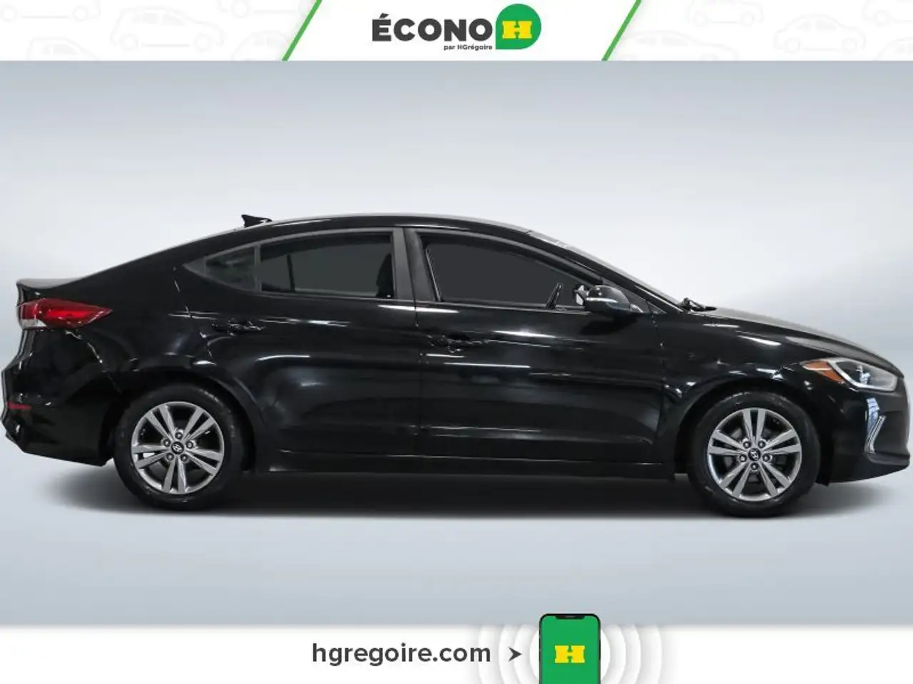 Hyundai ELANTRA photo Hyundai ELANTRA