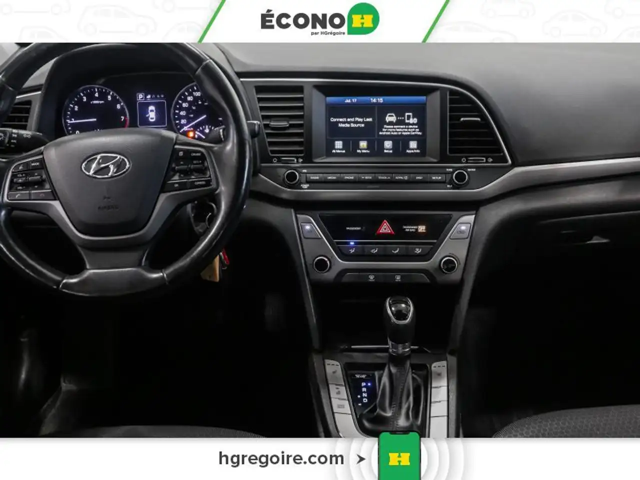 Hyundai ELANTRA photo Hyundai ELANTRA
