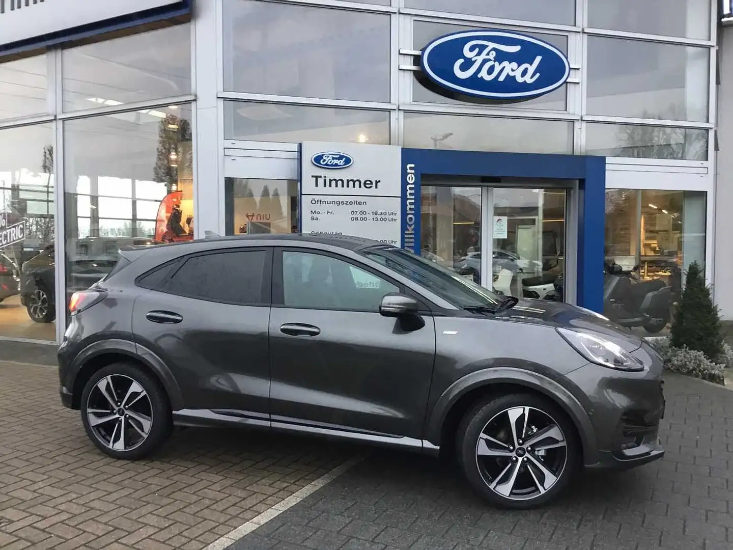 Ford Puma 1.0 EcoBoost Hybrid ST-LINE X Grau - 2