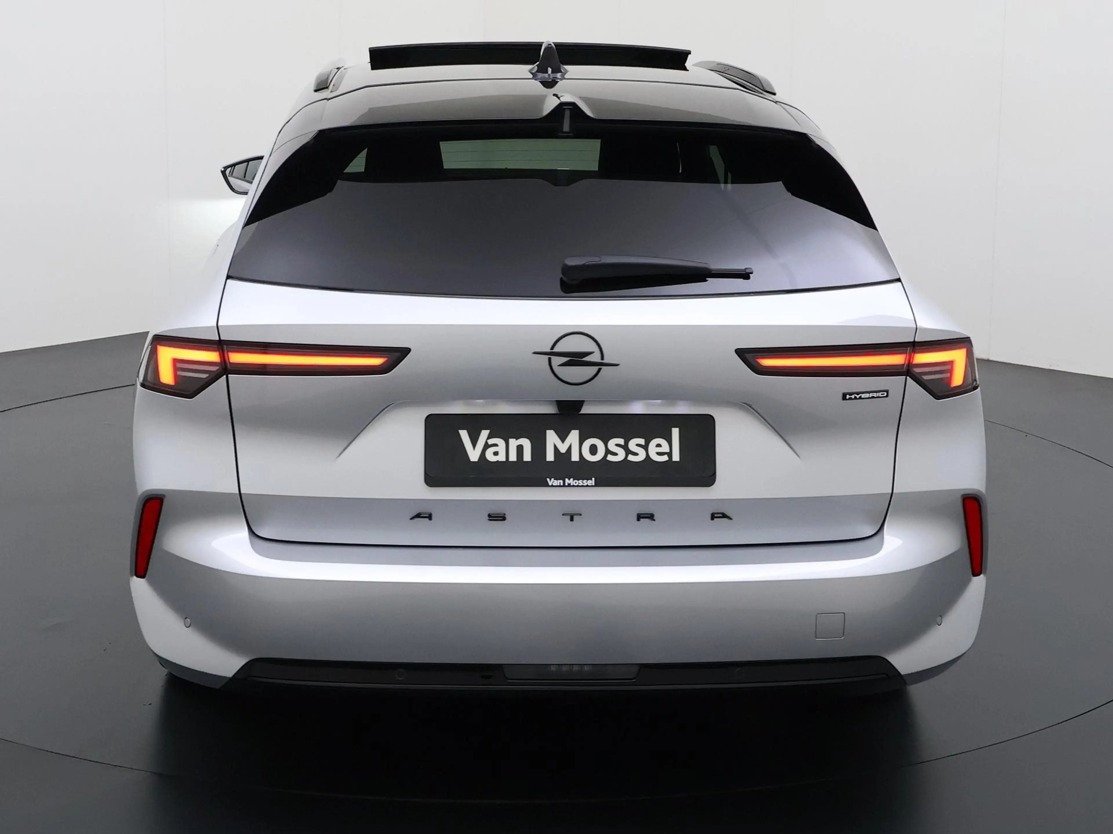 Opel Astra Sports Tourer 1.6 Turbo Plug In Hybrid Ultimate | — photo 7